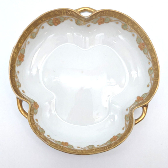 Antique Noritake Morimura Nippon Scalloped Dish with Moriage Gilding and Handles - Picture 5 of 12